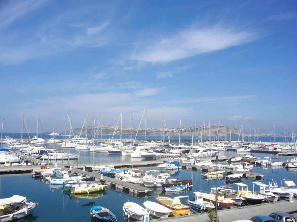 Casa Di Majo Hotel Procida Exterior foto